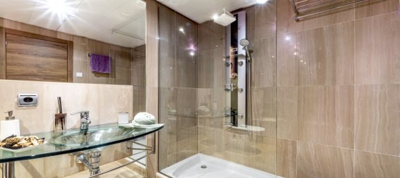 2 bedrooms Apartment in Estepona, Spain No. 166141 15