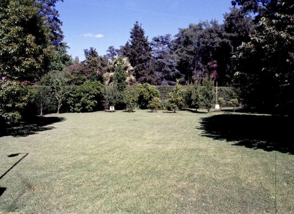  Land in Moreno, Argentina No. 37024