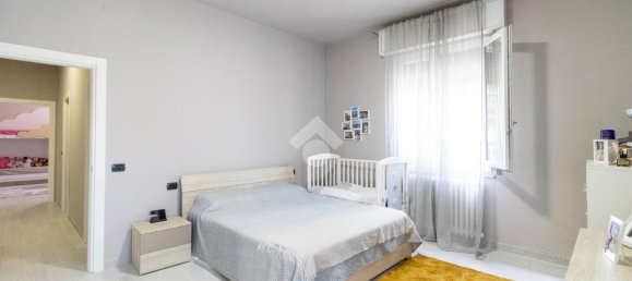 4 rooms Apartment in Carpi, Italy No. 234963 7