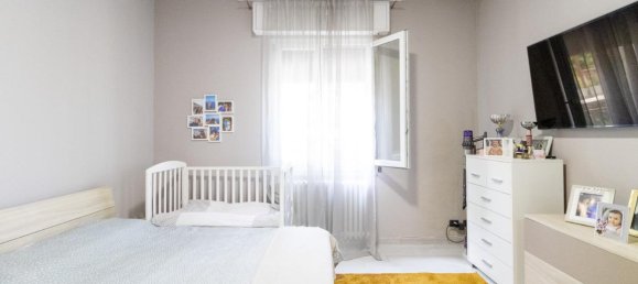 4 rooms Apartment in Carpi, Italy No. 234963 10