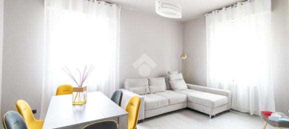 4 rooms Apartment in Carpi, Italy No. 234963 2