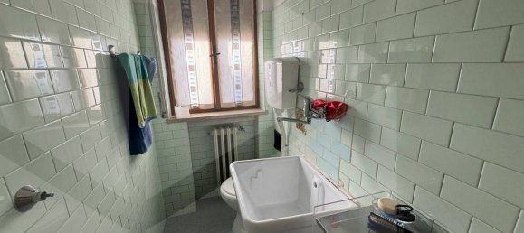 6 rooms Apartment in Vicenza, Italy No. 19223 17