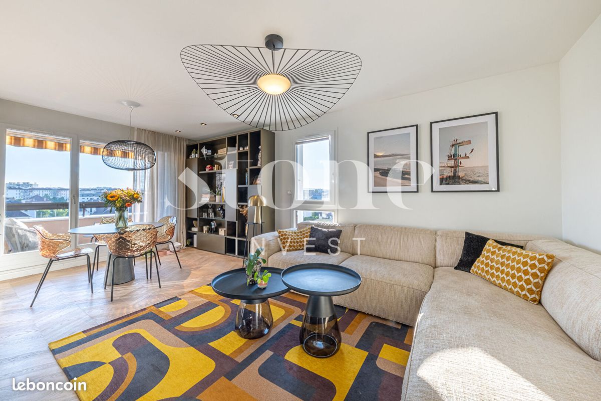 2 bedrooms Apartment in Annecy, France No. 337865