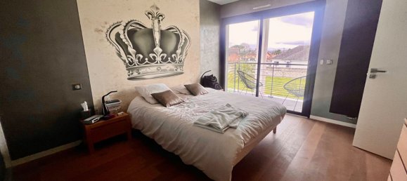 5 bedrooms House in Bordes, France No. 316406 4