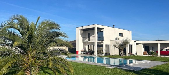 5 bedrooms House in Bordes, France No. 316406 8