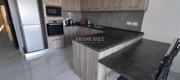 2 bedrooms Apartment in Birzebbuga, Malta No. 8404 2