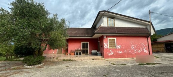 7 rooms Apartment in San Potito Sannitico, Italy No. 96897 2
