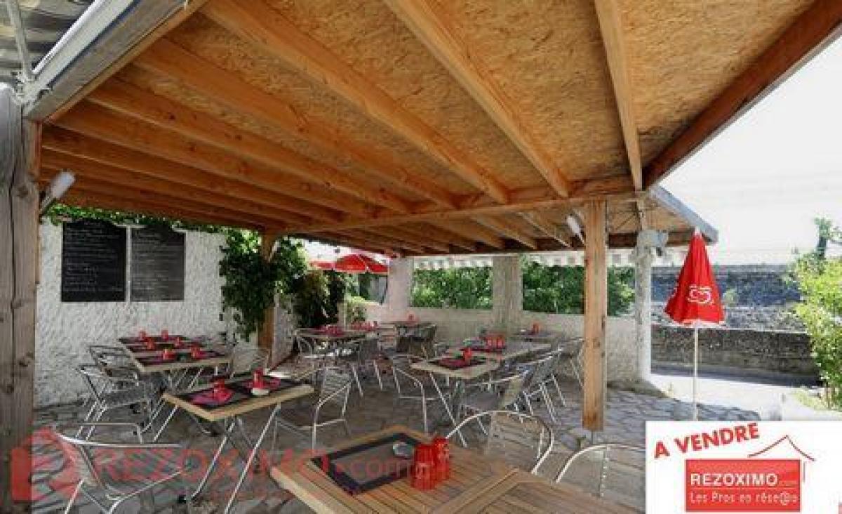 Laden in Beauchastel, France 450m², Nr. 19521