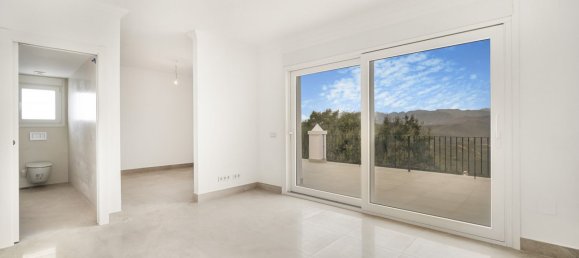 Villa de 3 dormitorios en Marbella, Spain No. 141172 34