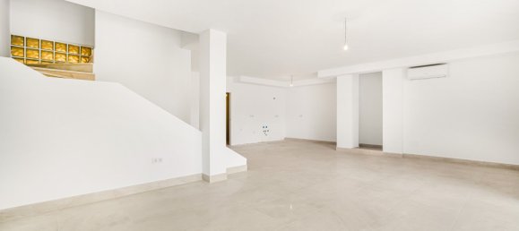 Villa de 3 dormitorios en Marbella, Spain No. 141172 16