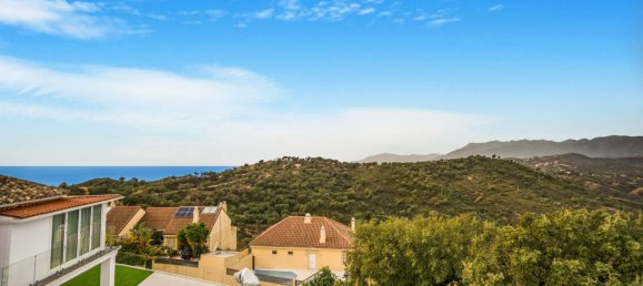 Villa de 3 dormitorios en Marbella, Spain No. 141172 14