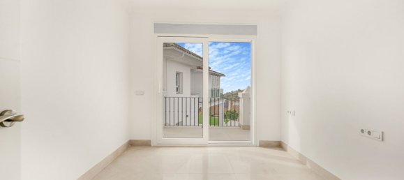 Villa de 3 dormitorios en Marbella, Spain No. 141172 38