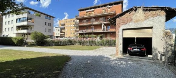 950m² Building in Brescia, Italy No. 370621 7