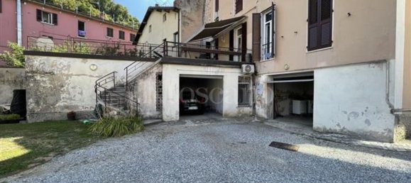 950m² Building in Brescia, Italy No. 370621 10