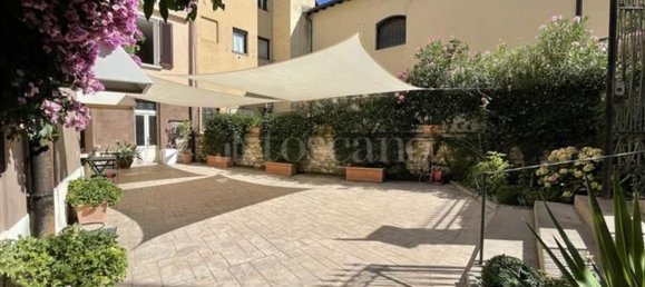 950m² Building in Brescia, Italy No. 370621 19