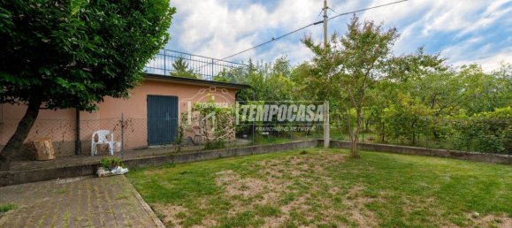 3 bedrooms Duplex in Reggio Emilia, Italy No. 332969 2