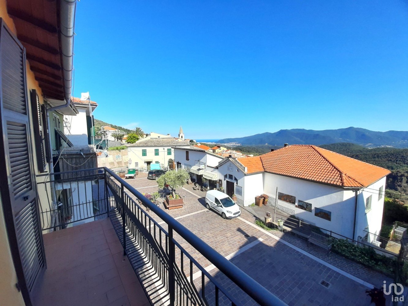 Квартира с 4 спальнями в Арнаско, Италия № 290957