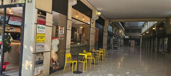 Gewerbliche Immobilie in Bergamo, Italy 140m², Nr. 373635 5