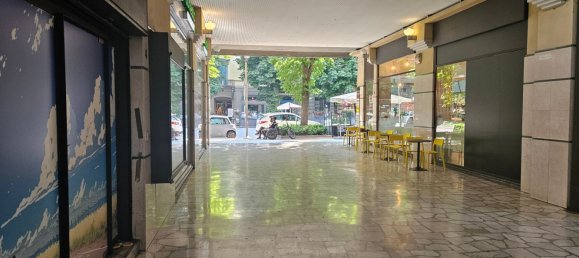 Gewerbliche Immobilie in Bergamo, Italy 140m², Nr. 373635 2