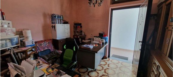 Bâtiment à Vogogna, Italy 450m² No. 84496 28