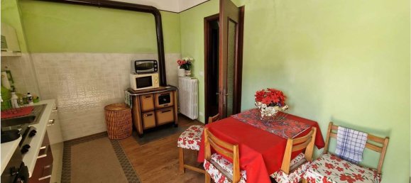 Bâtiment à Vogogna, Italy 450m² No. 84496 3