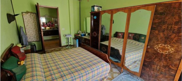 Bâtiment à Vogogna, Italy 450m² No. 84496 9