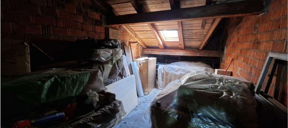 Bâtiment à Vogogna, Italy 450m² No. 84496 25