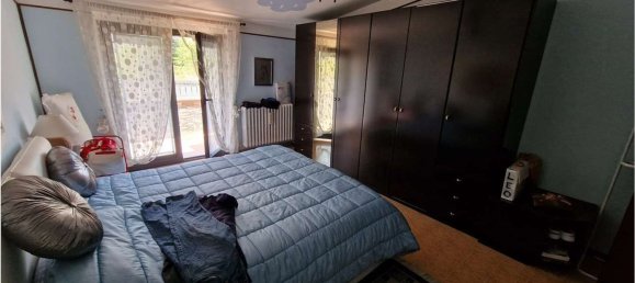 Bâtiment à Vogogna, Italy 450m² No. 84496 19