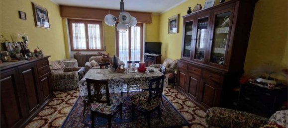 Bâtiment à Vogogna, Italy 450m² No. 84496 6