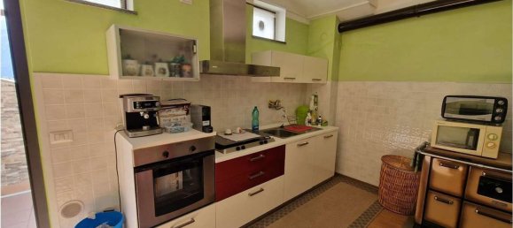 Bâtiment à Vogogna, Italy 450m² No. 84496 2