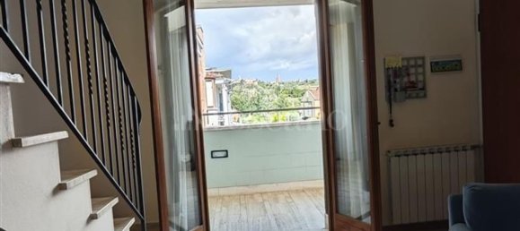 4 Schlafzimmer Wohnung in Siena, Italy, Nr. 336868 24