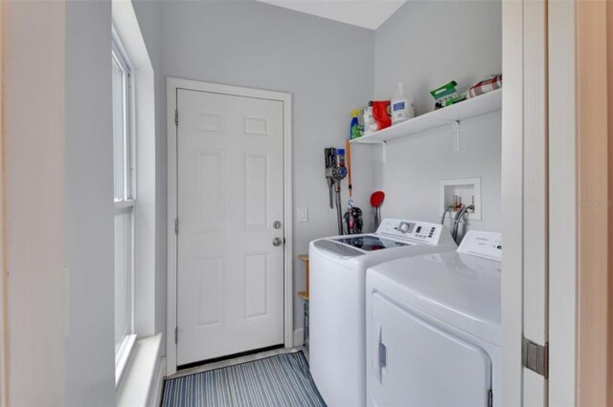 Дом с 3 спальнями в Ориндж-Сити, США № 423235