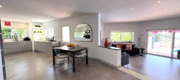 4 bedrooms Villa in Faro, Portugal No. 150682 10