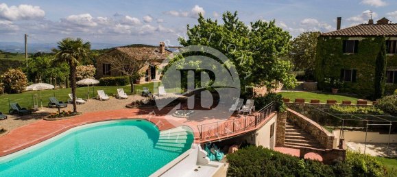 10 bedrooms Villa in Siena, Italy No. 211950 9
