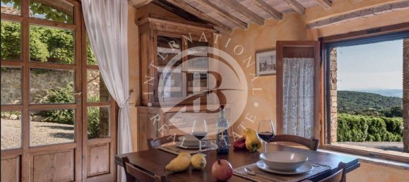 10 bedrooms Villa in Siena, Italy No. 211950 16