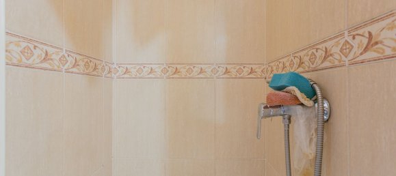 4 bedrooms House in Peligros, Spain No. 151149 9