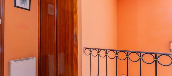 4 bedrooms House in Peligros, Spain No. 151149 14