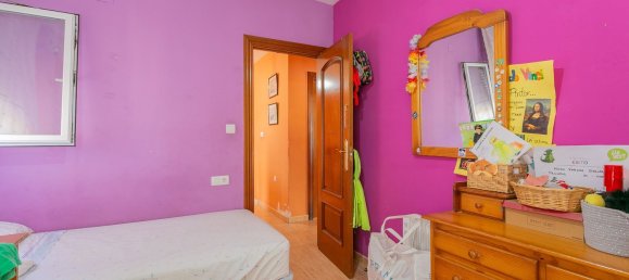 4 bedrooms House in Peligros, Spain No. 151149 17