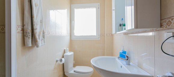 4 bedrooms House in Peligros, Spain No. 151149 7