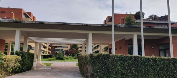 3 bedrooms Apartment in Porto, Portugal No. 209813 7