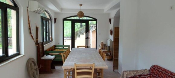 3 Schlafzimmer Haus in Casalvieri, Italy, Nr. 295885 11