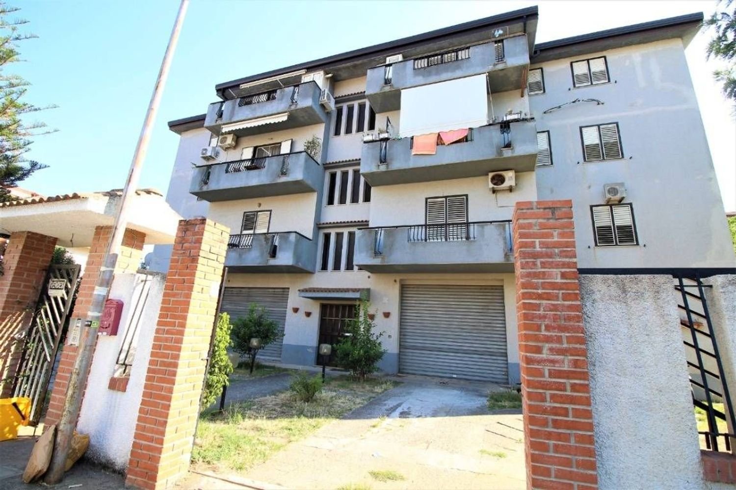 4 rooms Apartment in Montepaone, Italy No. 276618