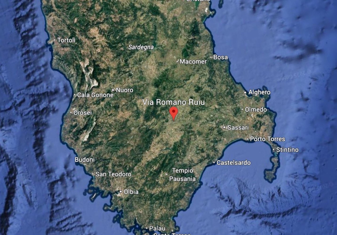 5 bedrooms House in Ozieri, Italy No. 353679