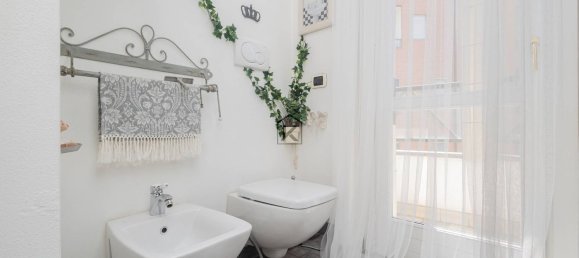 5 rooms Apartment in Milan, Italy No. 333220 20