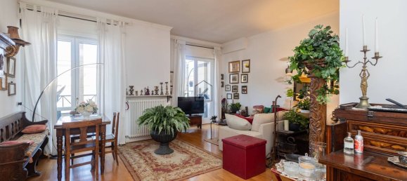 5 rooms Apartment in Milan, Italy No. 333220 2