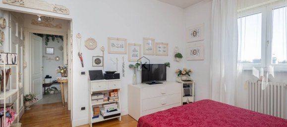 5 rooms Apartment in Milan, Italy No. 333220 33