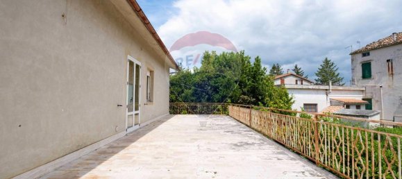 3 rooms Apartment in Cupramontana, Italy No. 8031 11