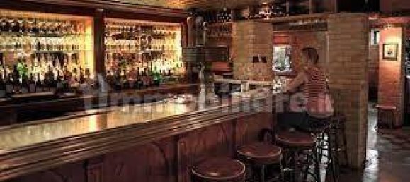 1 room Commercial property in Lucca, Italy No. 25704 11