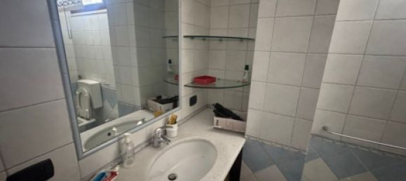 5 rooms House in Maltignano, Italy No. 292893 8