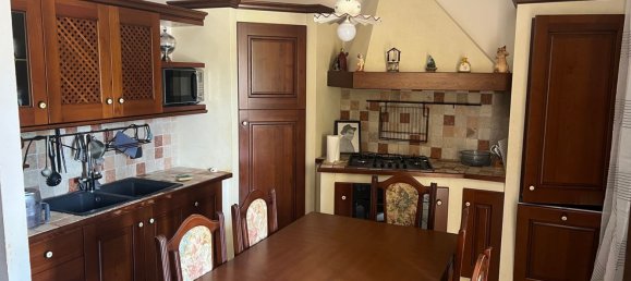 5 rooms House in Maltignano, Italy No. 292893 2
